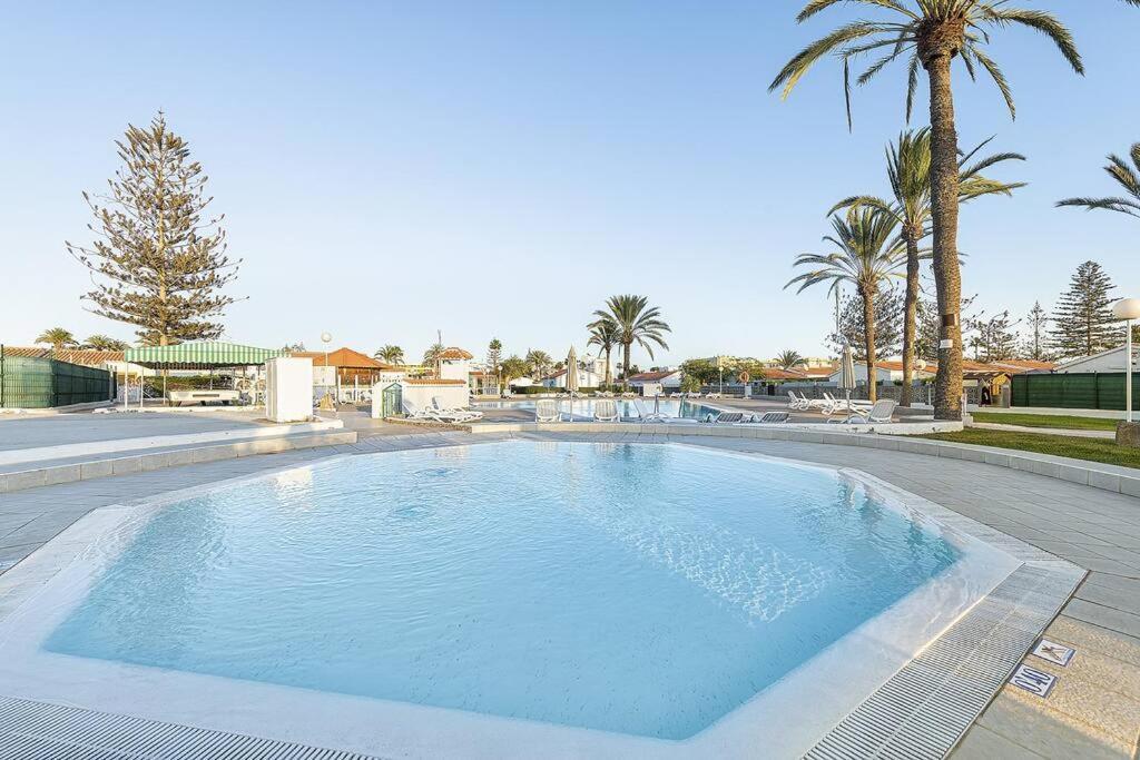 Bungalows Los Arcos 77 ซานบาร์โตโลเม ภายนอก รูปภาพ