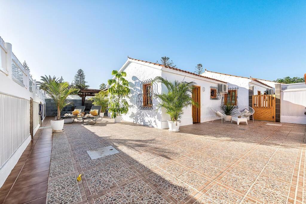 Bungalows Los Arcos 77 ซานบาร์โตโลเม ภายนอก รูปภาพ